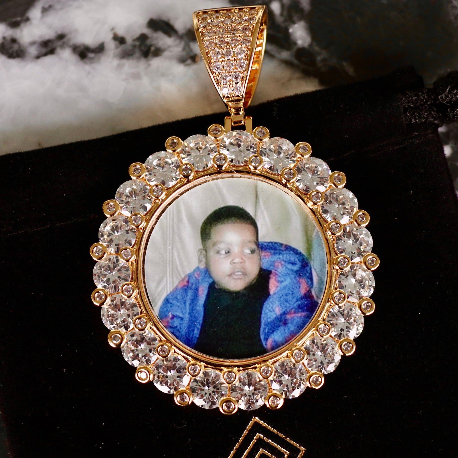 Custom Photo Pendant Round Large CZ - Gold Front